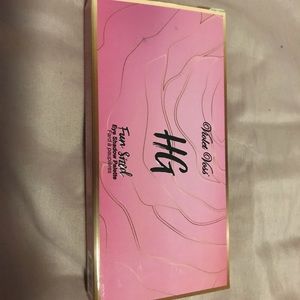Violet Voss Eyeshadow Palette